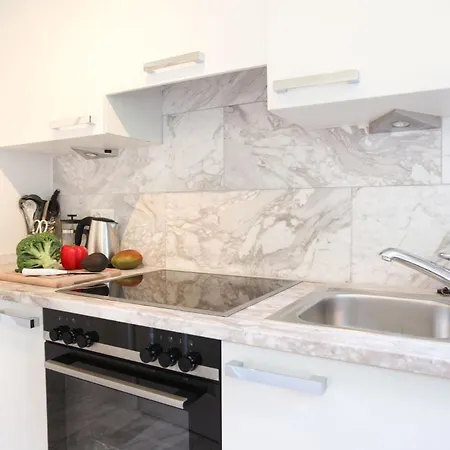 Apartment Nest - Wehntalerstrasse 13