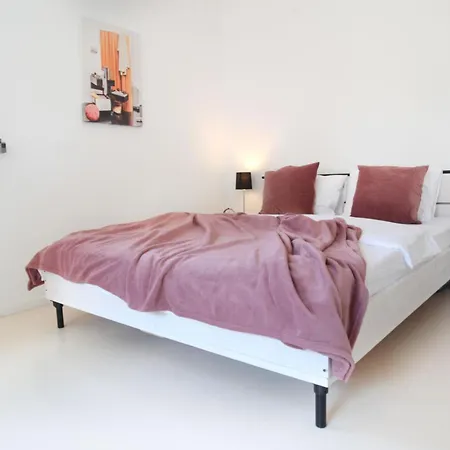 Apartment Nest - Wehntalerstrasse 13